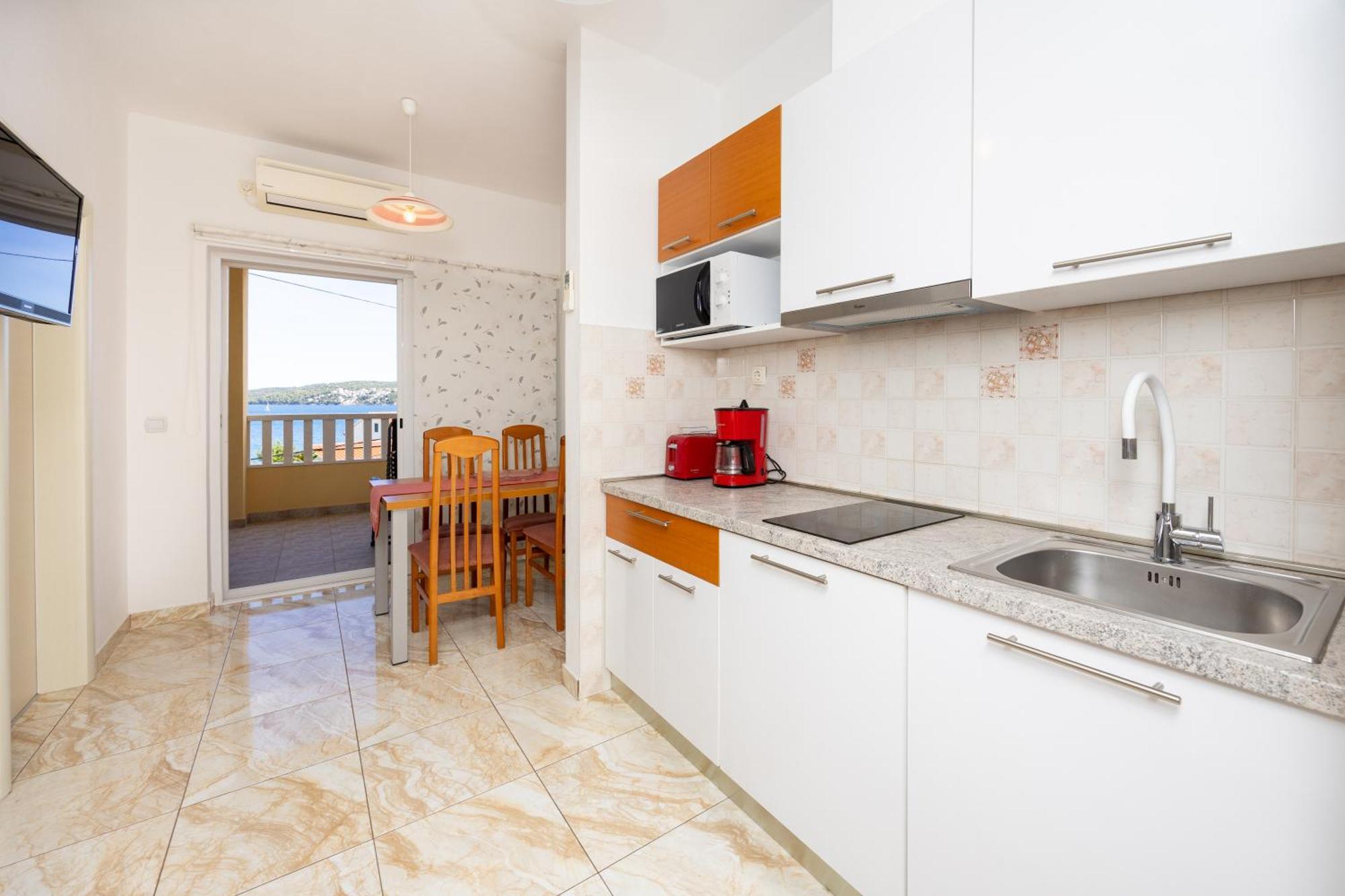 Apartman Markulin โตรกีร์ ภายนอก รูปภาพ